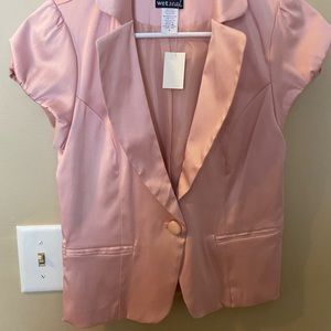 Cap sleeve silky blazer